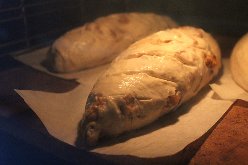 Pão de Nozes com Manteiga: Dentro do forno