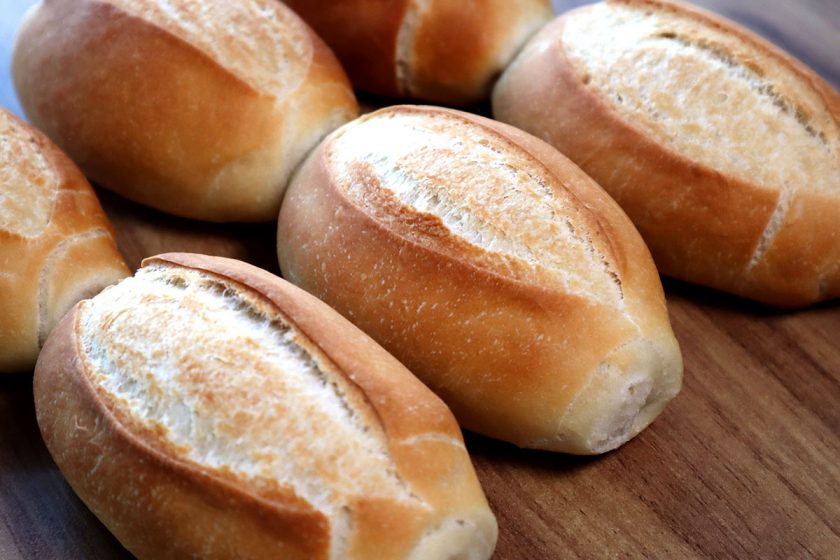 Pão francês feito em casa