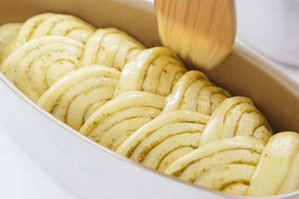 pao-de-pesto